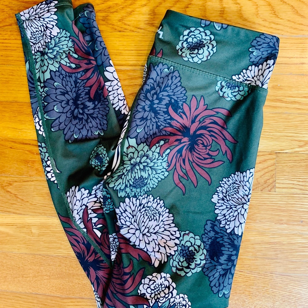 Joy Lab Compression Leggings Green/Flowers SZ Med